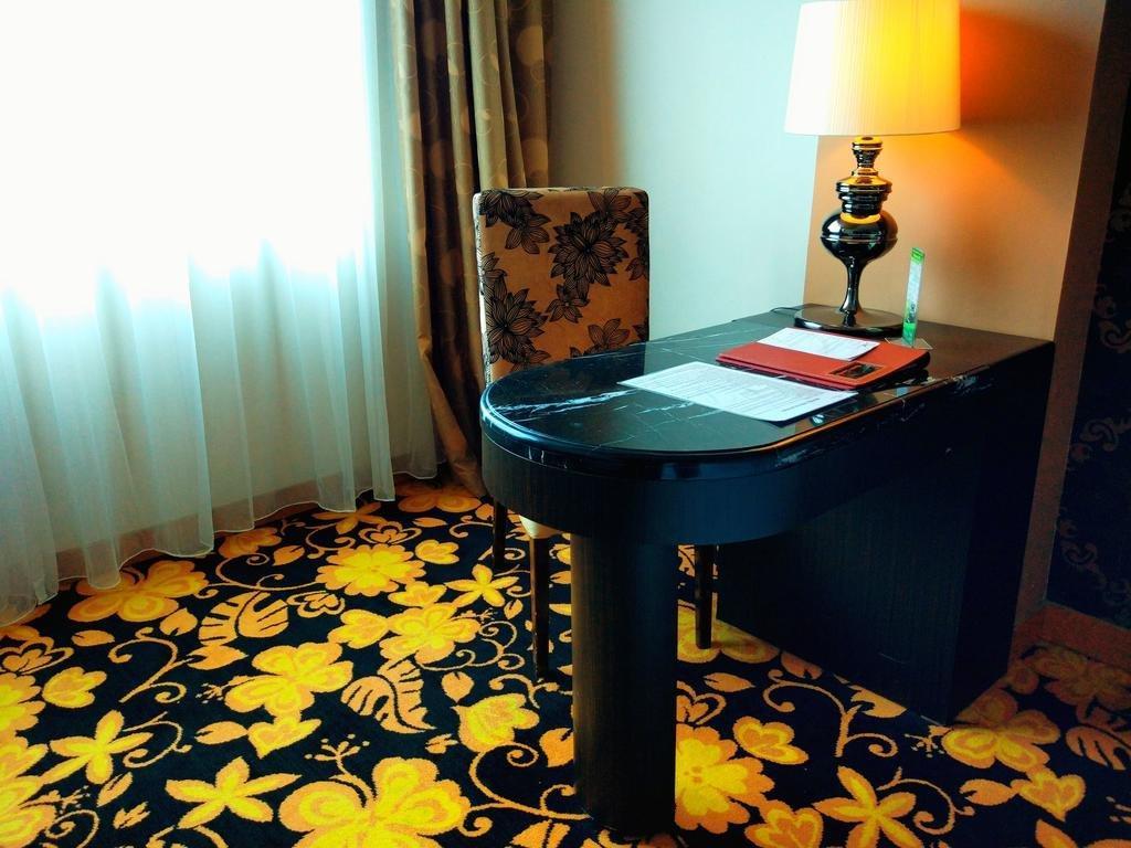 Grand Rocky Hotel Bukittinggi Esterno foto